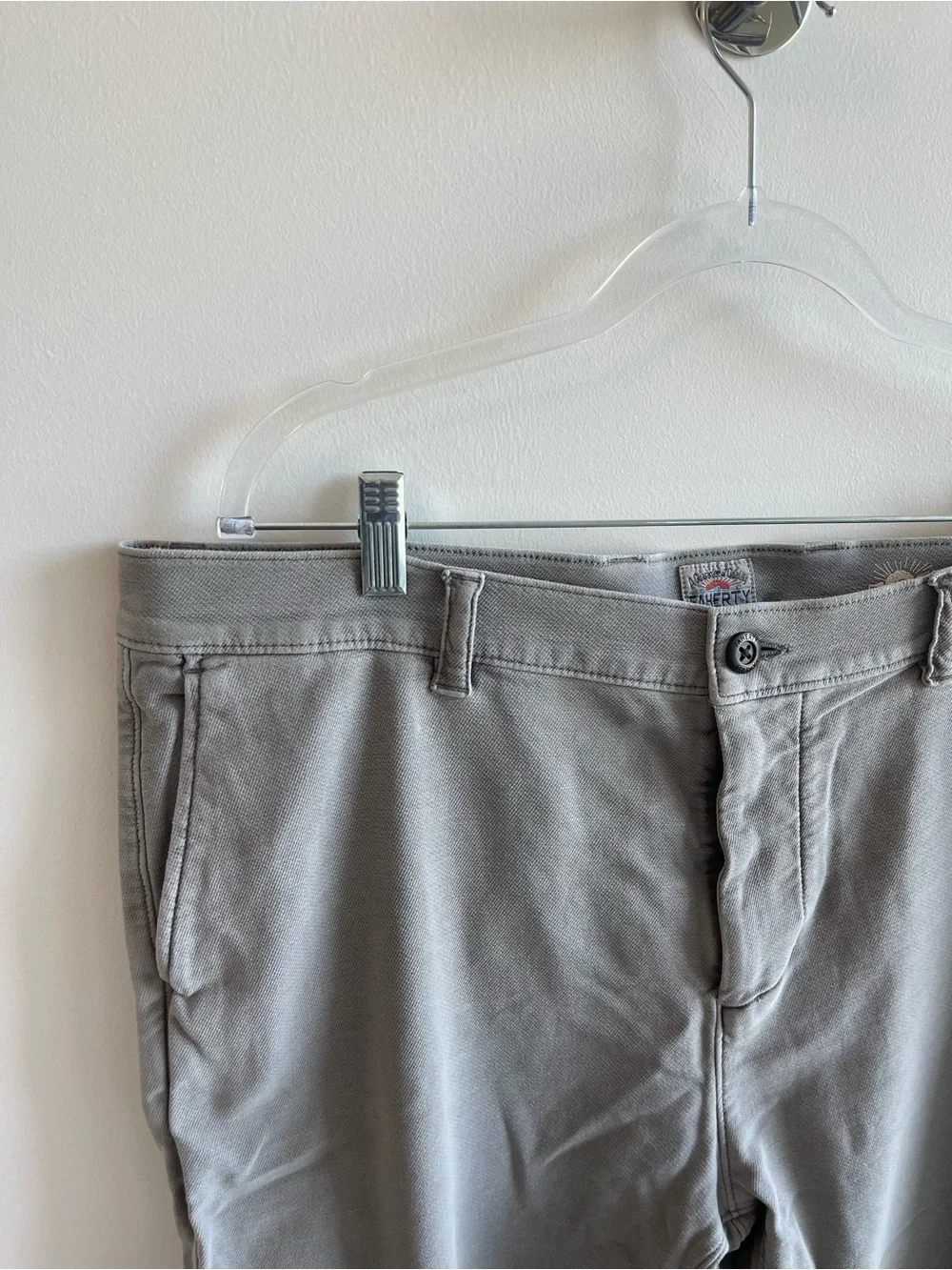 Faherty Chino Pants in Light Gray